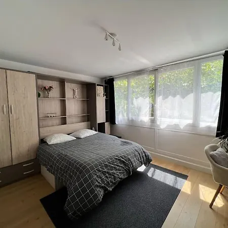 Chic & Confort - La A Proximite - Vivant! Parigi